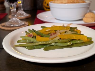 Green Beans with Peppers and Shallots-1